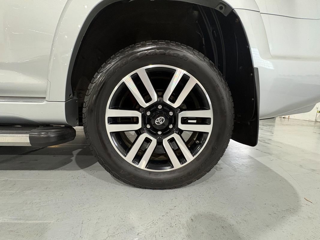 Used 2017 Toyota 4Runner Limited w/ Four Season Floor Mat Package image 61