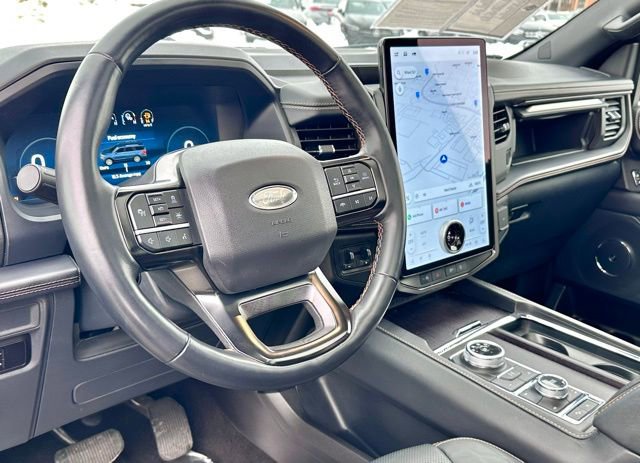 Used 2023 Ford Expedition Max Platinum image 14