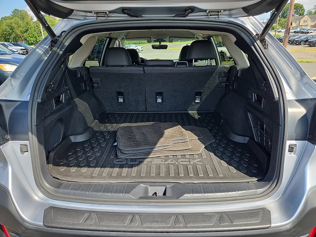Used 2020 Subaru Outback Limited AWD/4WD image 28