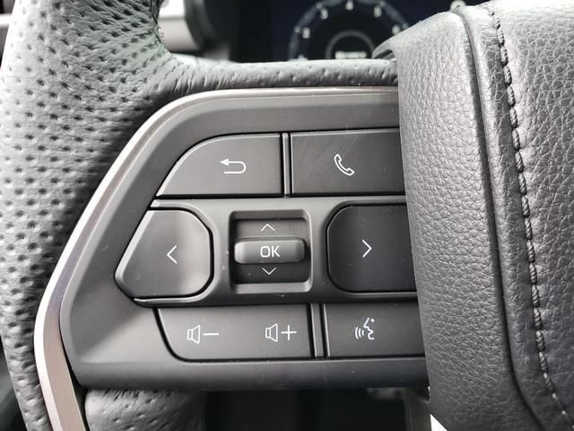 New 2025 Toyota Tacoma TRD Sport AWD/4WD image 16