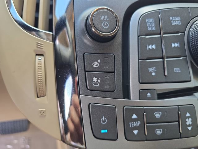 Used 2010 Buick LaCrosse CXS image 21