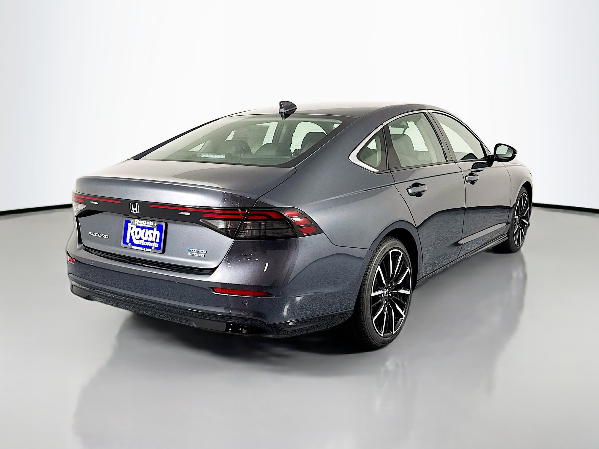 New 2025 Honda Accord Touring image 5