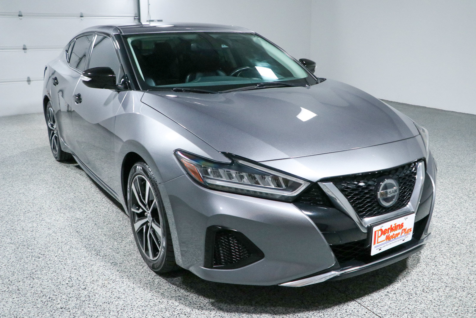 Used 2022 Nissan Maxima SV w/ Floor Mat Group FWD image 5