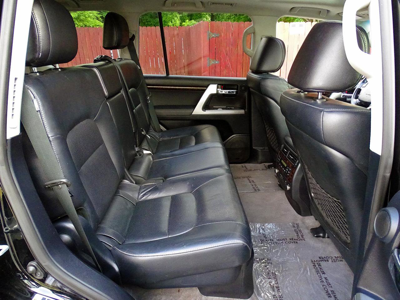 Used 2015 Toyota Land Cruiser AWD/4WD image 39