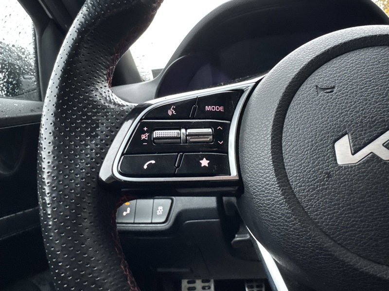 Used 2022 Kia Forte GT image 23