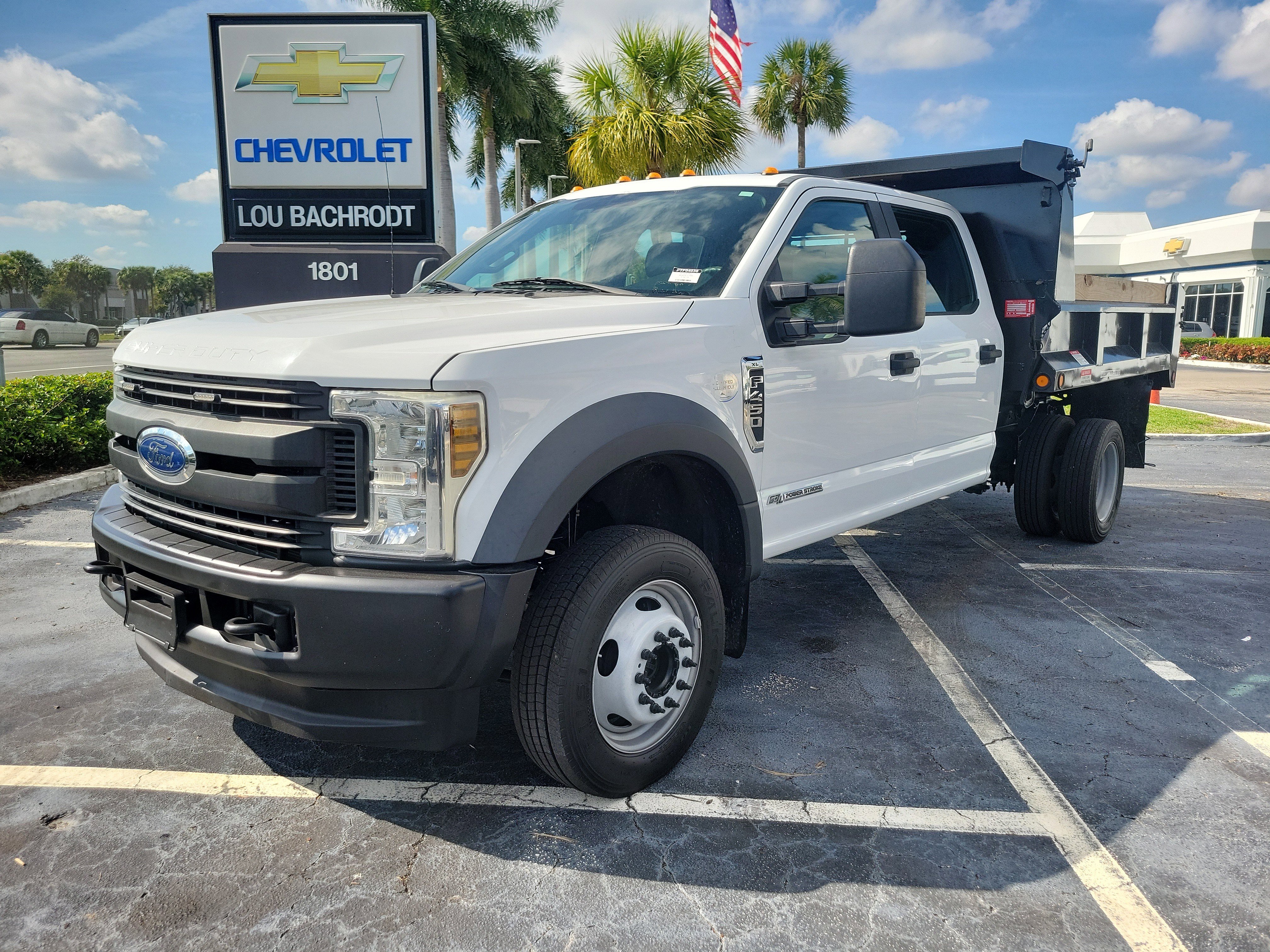 Used 2019 Ford F450 XL image 3