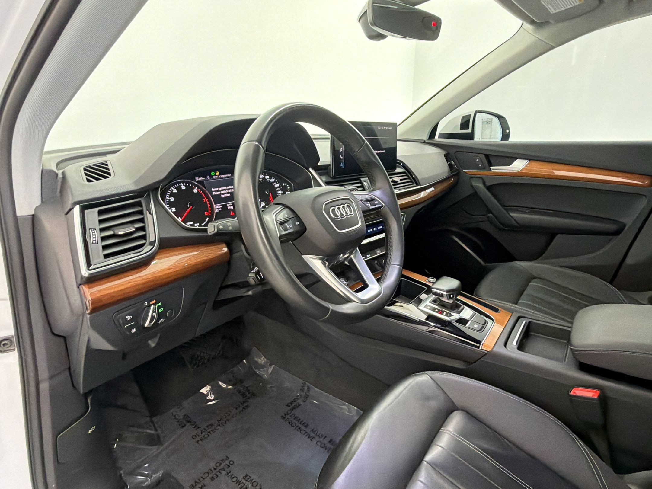 Used 2021 Audi Q5 Premium image 4