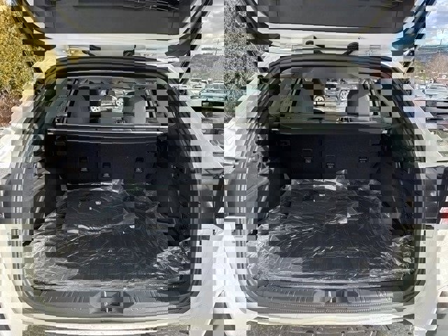 New 2025 Subaru Outback Premium image 7