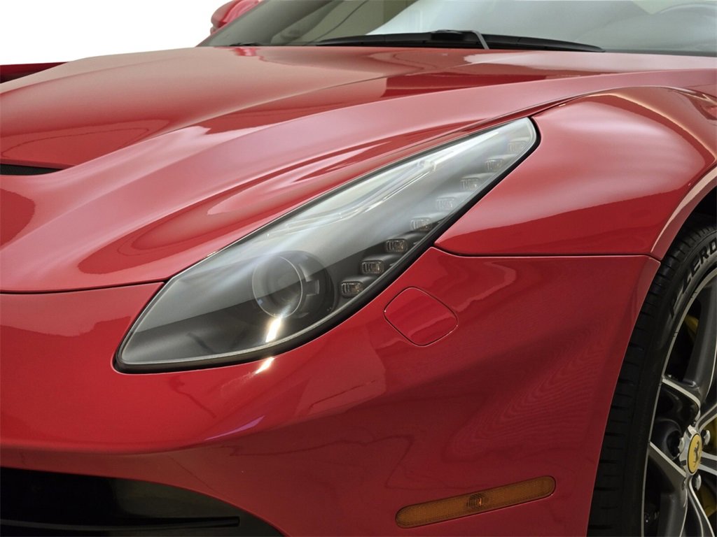 Used 2016 Ferrari F12 Berlinetta image 5