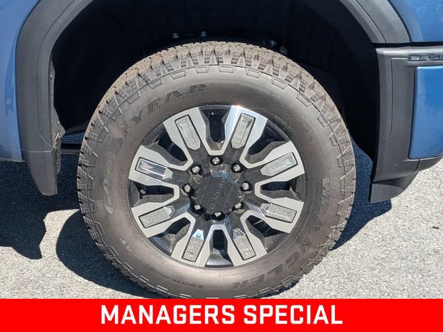 New 2026 GMC Sierra 2500 Denali w/ Denali Reserve Package AWD/4WD image 11
