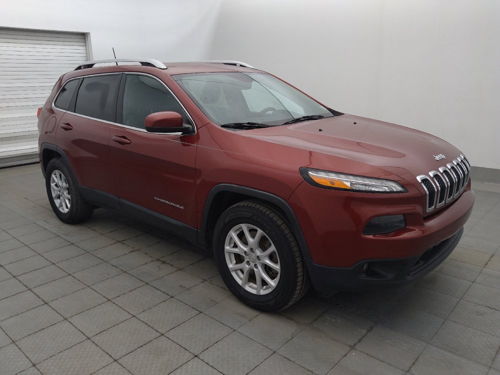 Used 2017 Jeep Cherokee Latitude w/ Comfort/Convenience Group AWD/4WD image 11