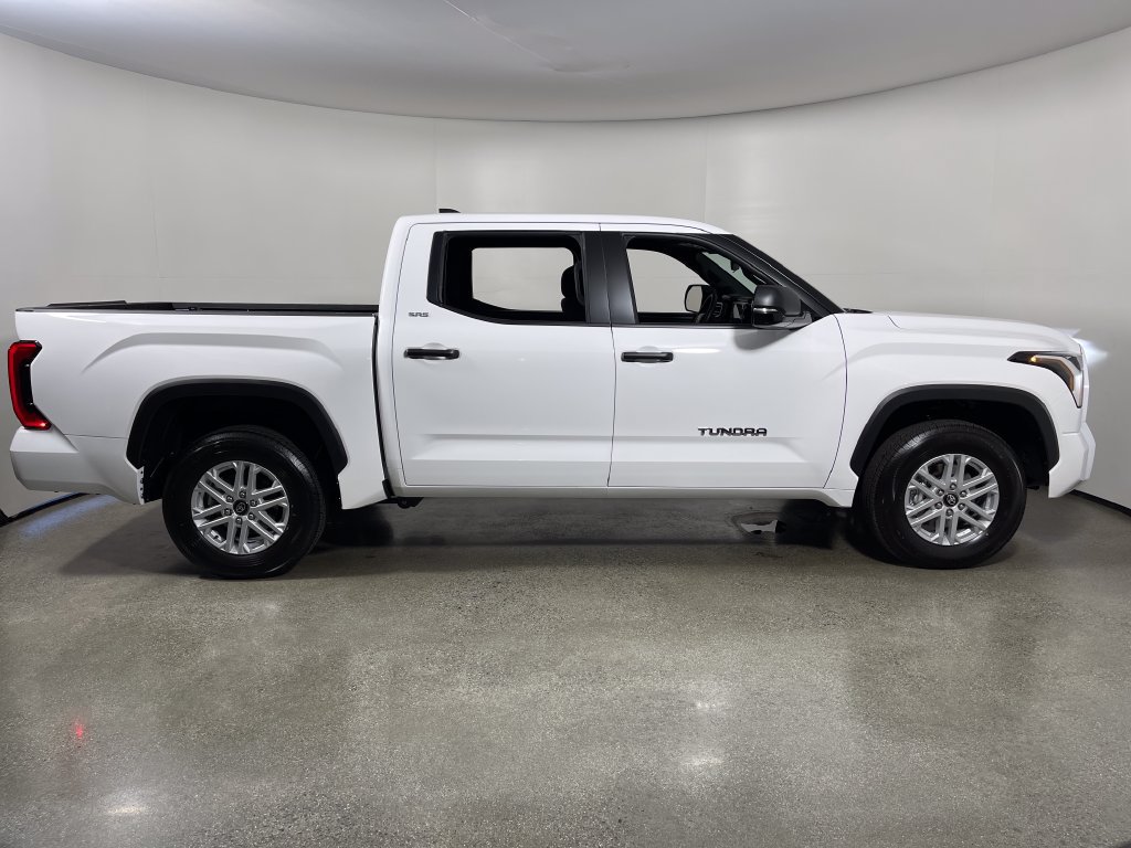 New 2026 Toyota Tundra SR5 w/ SR5 Convenience Package RWD image 2