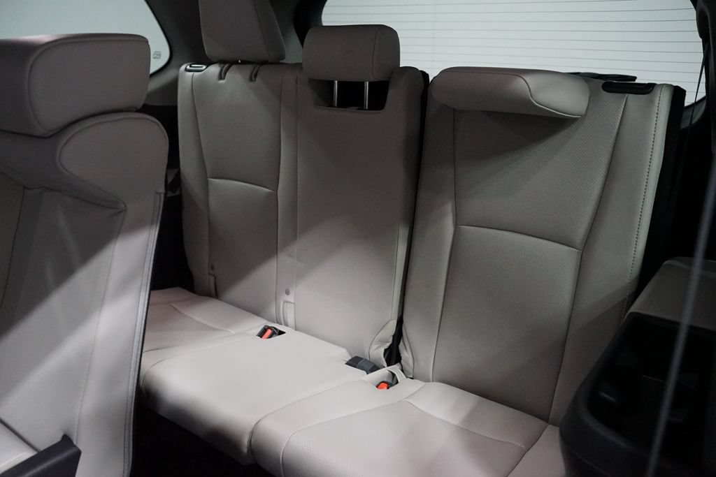 Certified 2025 Toyota Grand Highlander FWD image 31