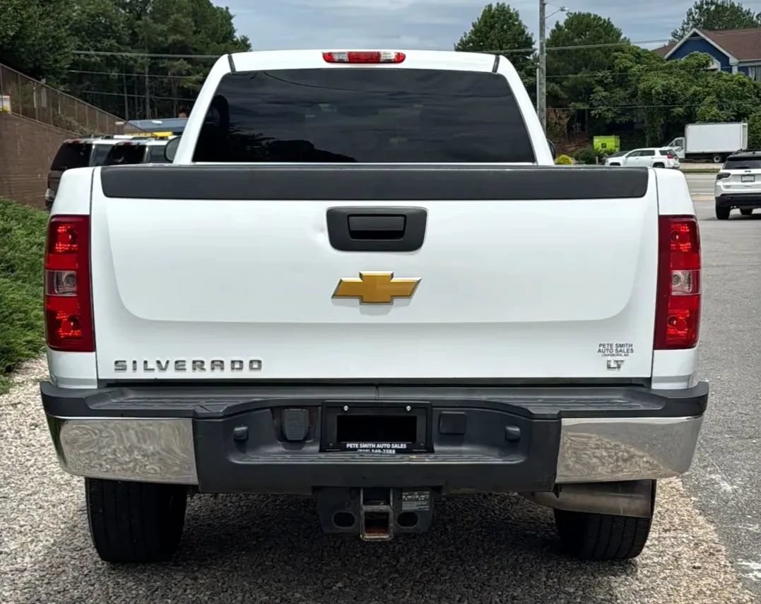 Used 2014 Chevrolet Silverado 2500 LT AWD/4WD image 8