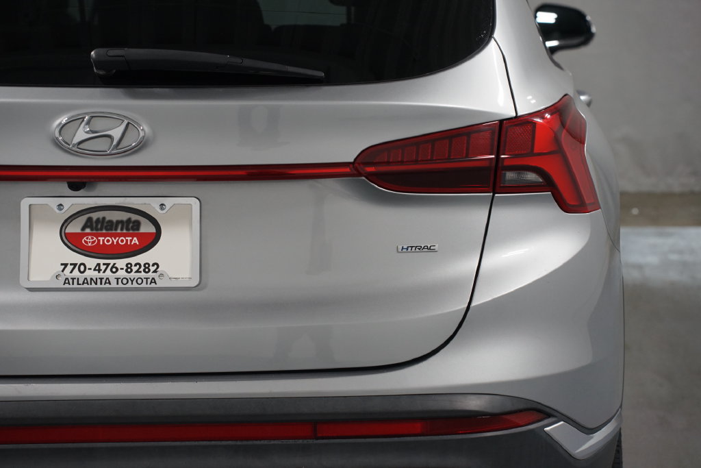 Used 2023 Hyundai Santa Fe SEL w/ Premium Package AWD/4WD image 10