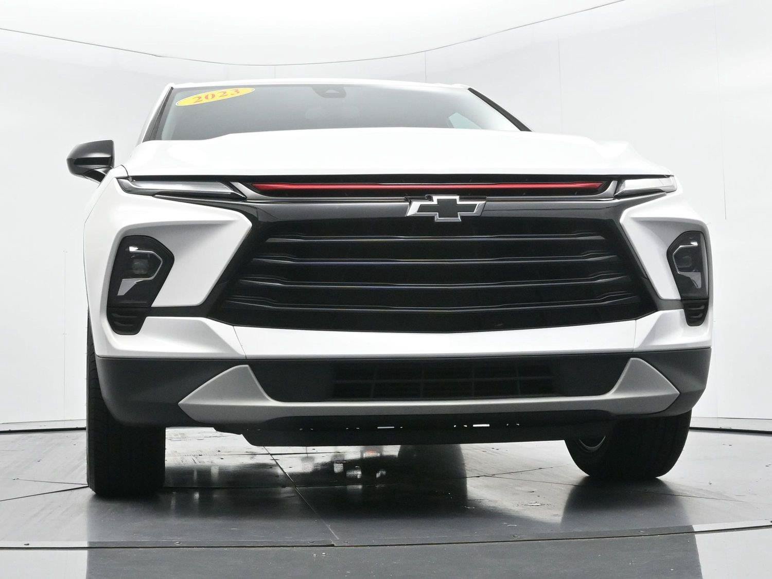Used 2023 Chevrolet Blazer LT FWD image 44