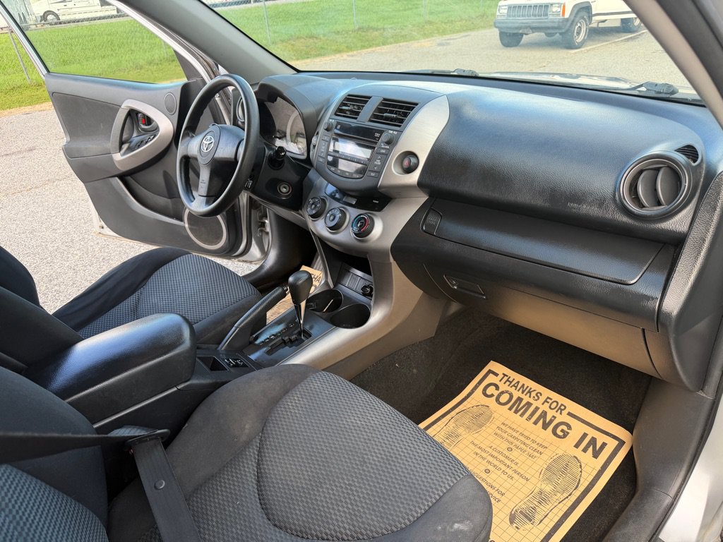 Used 2008 Toyota RAV4 Sport AWD/4WD image 17