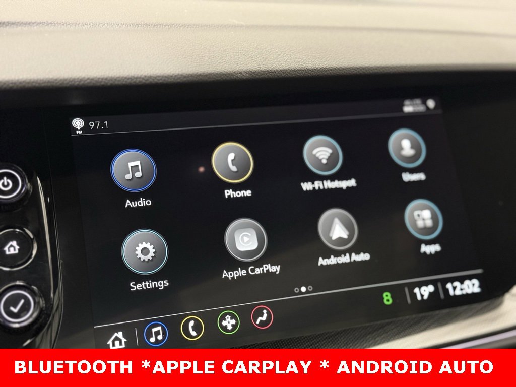 Used 2023 Buick Envision Essence w/ Sport Touring Package image 3