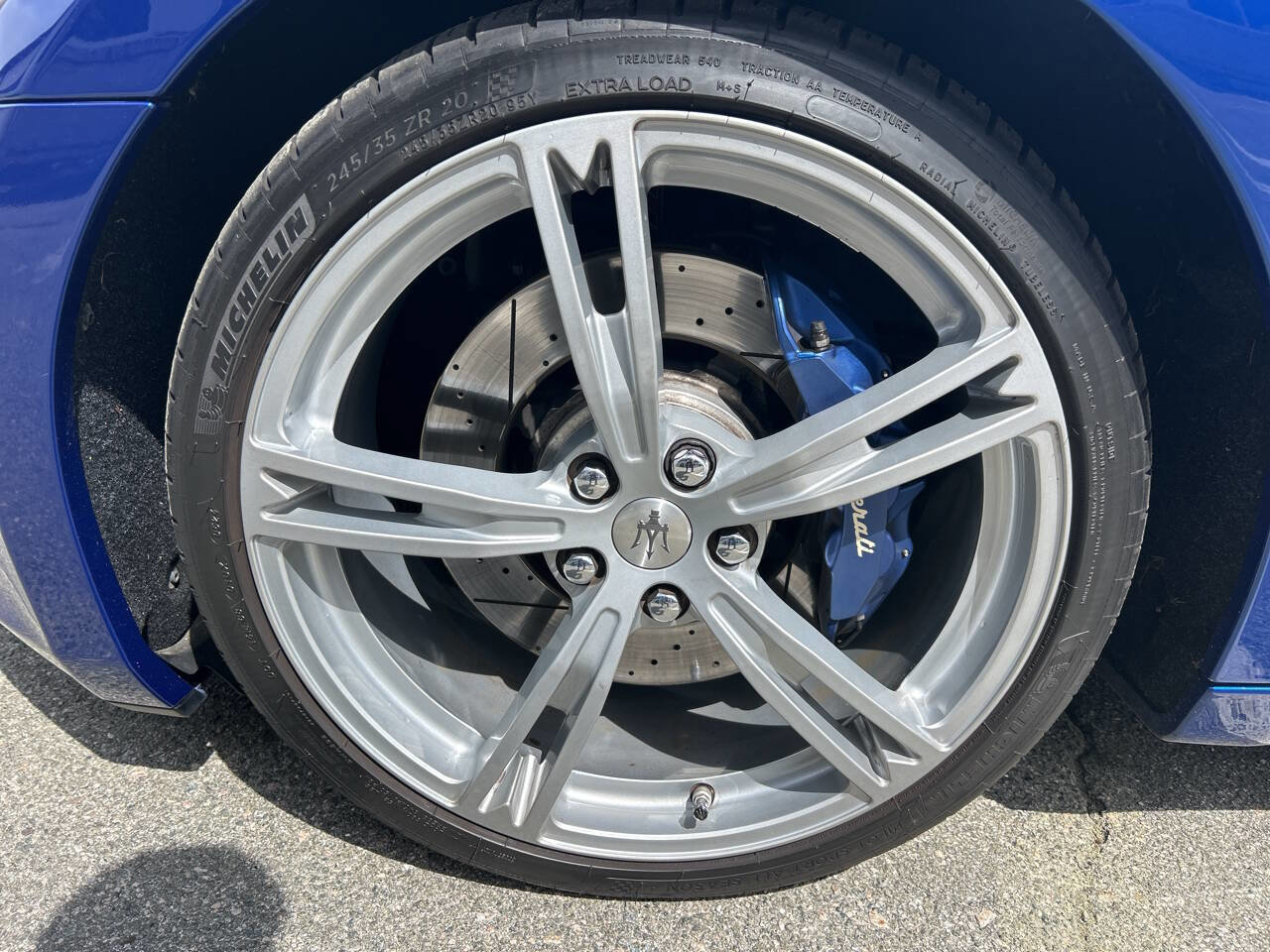 Used 2016 Maserati GranTurismo MC Centennial image 23