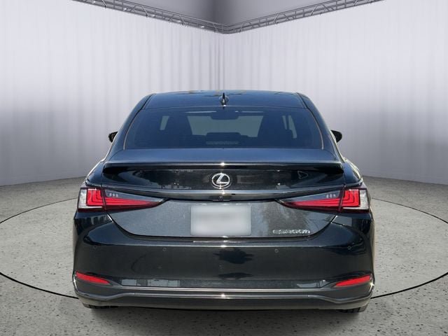 Used 2024 Lexus ES 300h F Sport w/ Accessory Package (Z1) FWD image 8