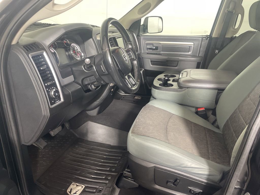 Used 2017 RAM 1500 Big Horn AWD/4WD image 9