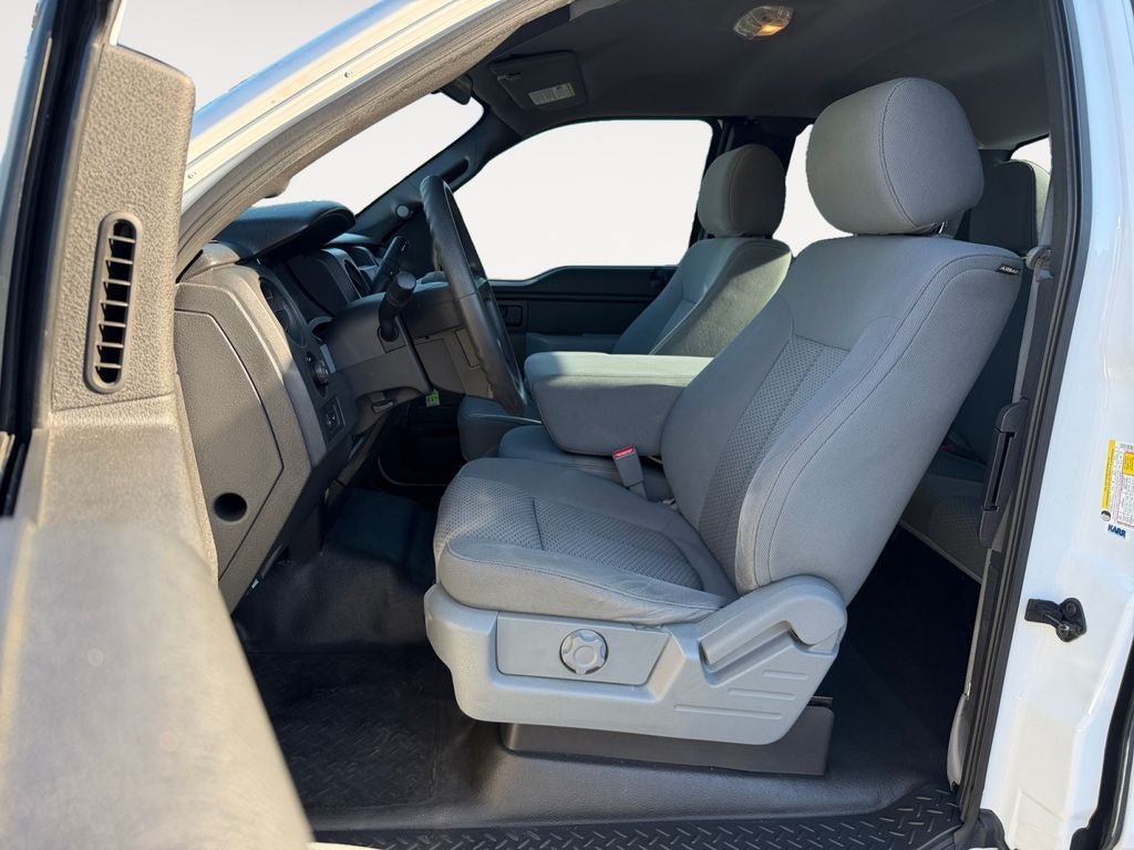 Used 2014 Ford F150 STX w/ Trailer Tow Package RWD image 6