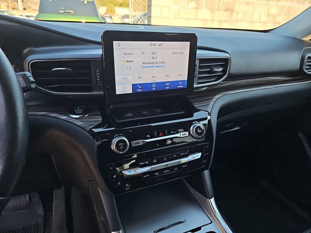 Used 2021 Ford Explorer Limited w/ Equipment Group 301A image 22