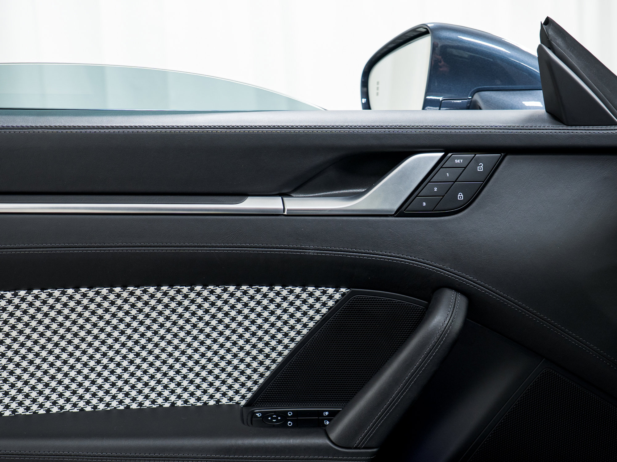 Used 2023 Porsche 911 Sport Classic image 14