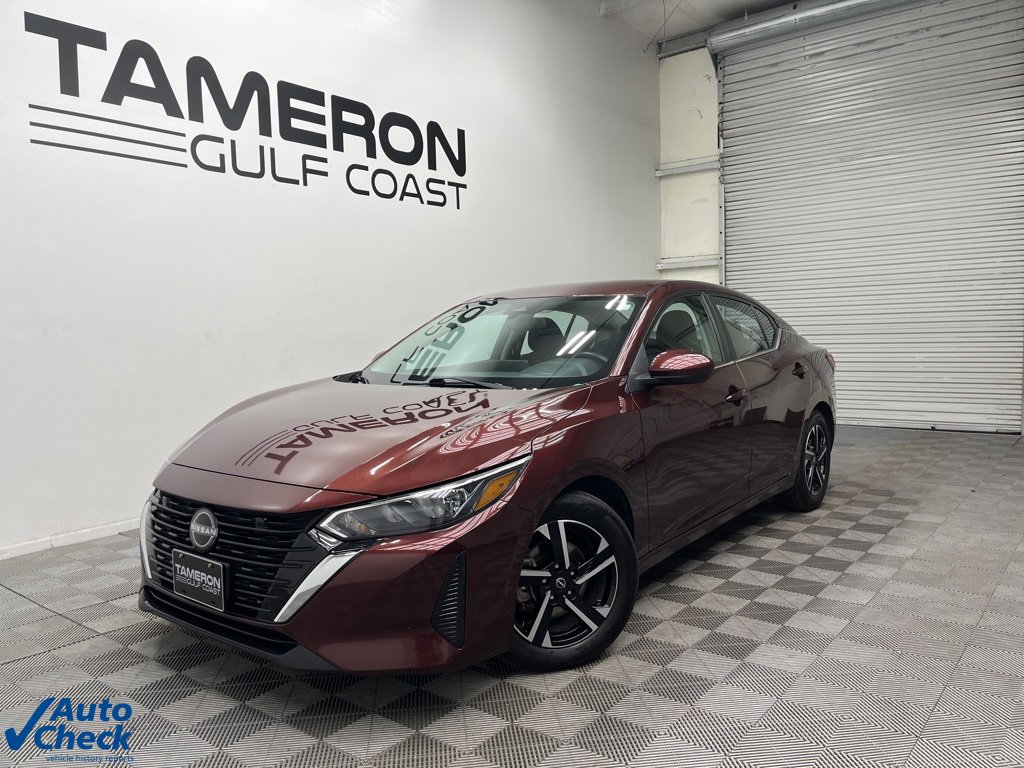 Used 2024 Nissan Sentra SV image 2