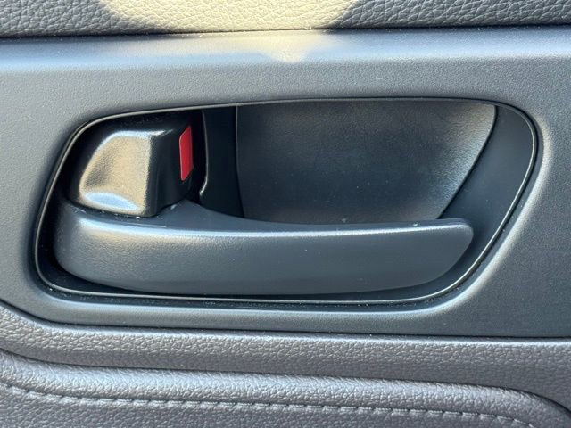 Used 2018 Honda Odyssey EX image 17