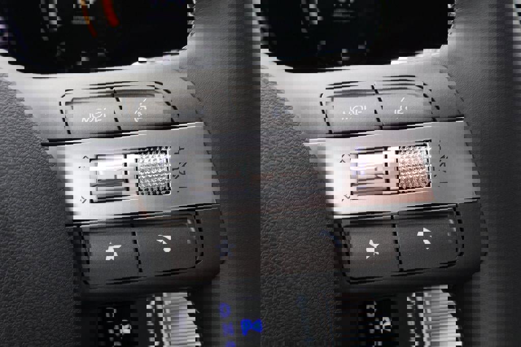 New 2026 Hyundai Kona Limited image 18