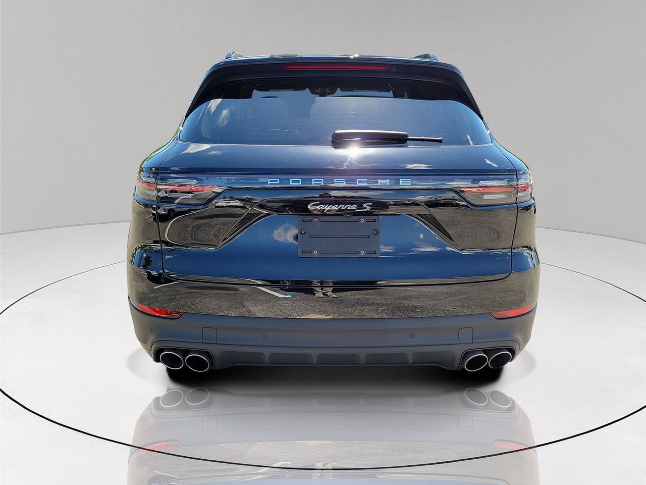 Used 2021 Porsche Cayenne S image 5