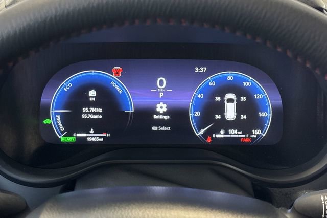 Certified 2025 Toyota Sienna XSE w/ XSE Premium Package AWD/4WD image 32