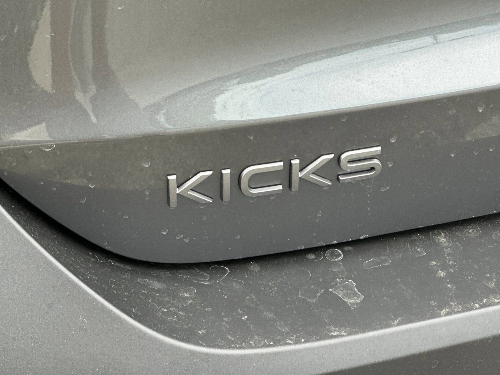 New 2026 Nissan Kicks S image 24