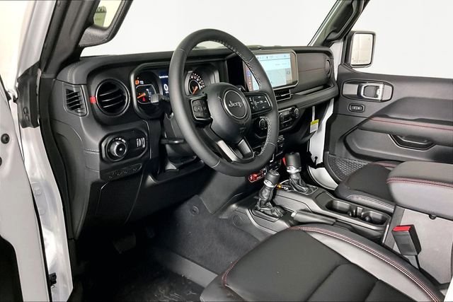 New 2026 Jeep Wrangler Unlimited Rubicon AWD/4WD image 8