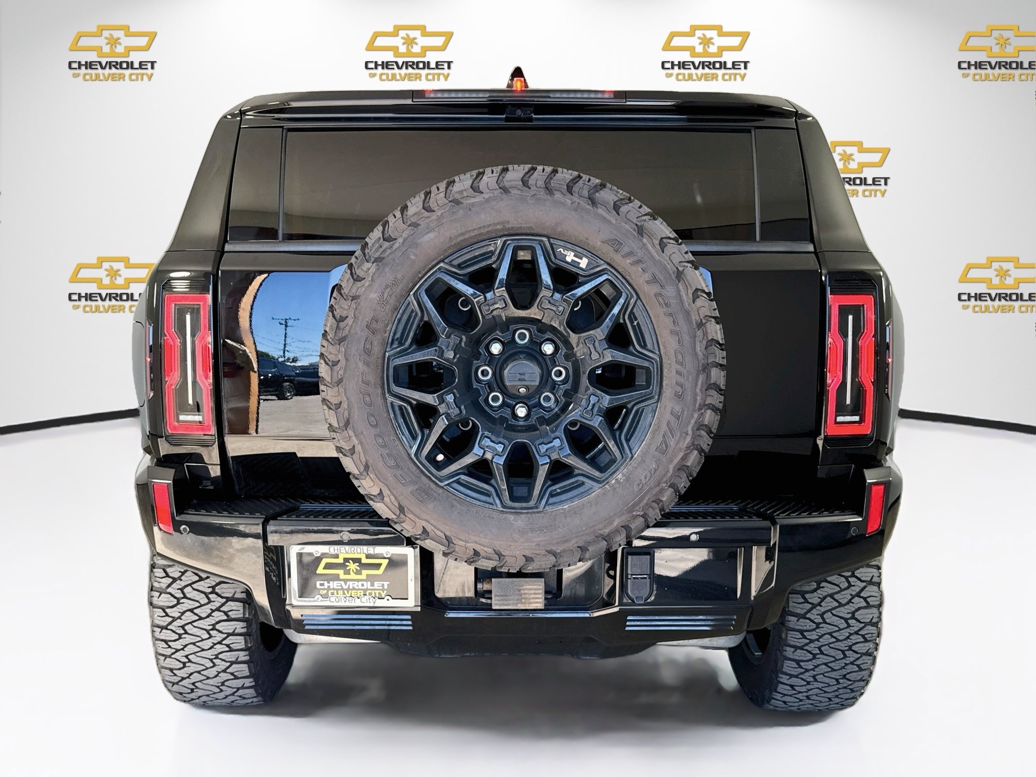 Used 2024 GMC Hummer EV 2X AWD/4WD image 7