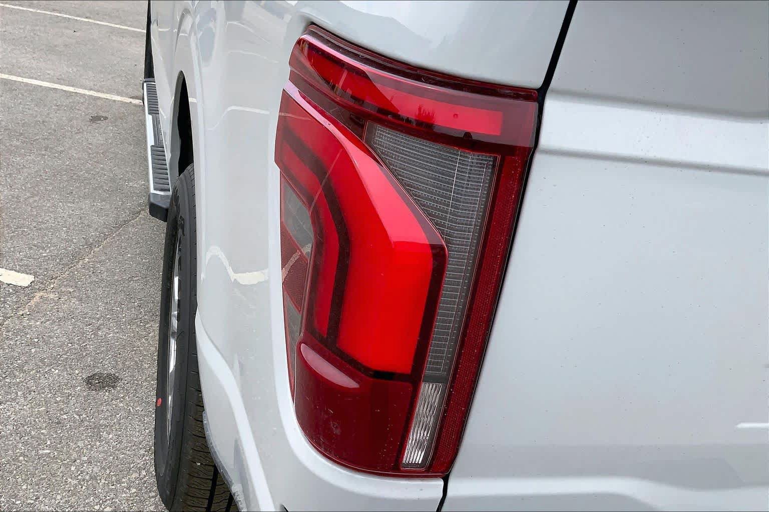 Used 2026 Ford F150 Lariat w/ Equipment Group 501A Mid RWD image 14