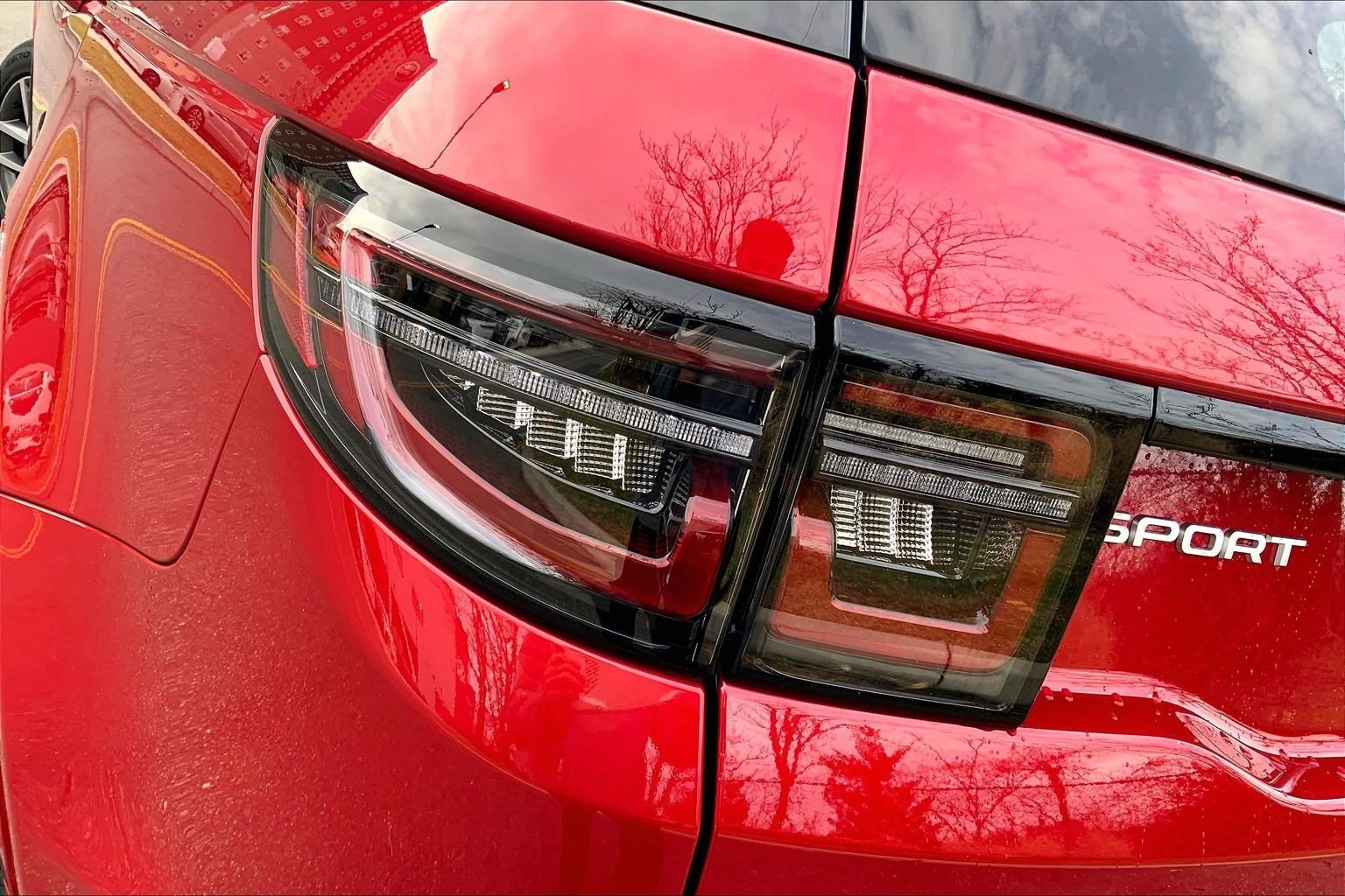 New 2025 Land Rover Discovery Sport S image 14