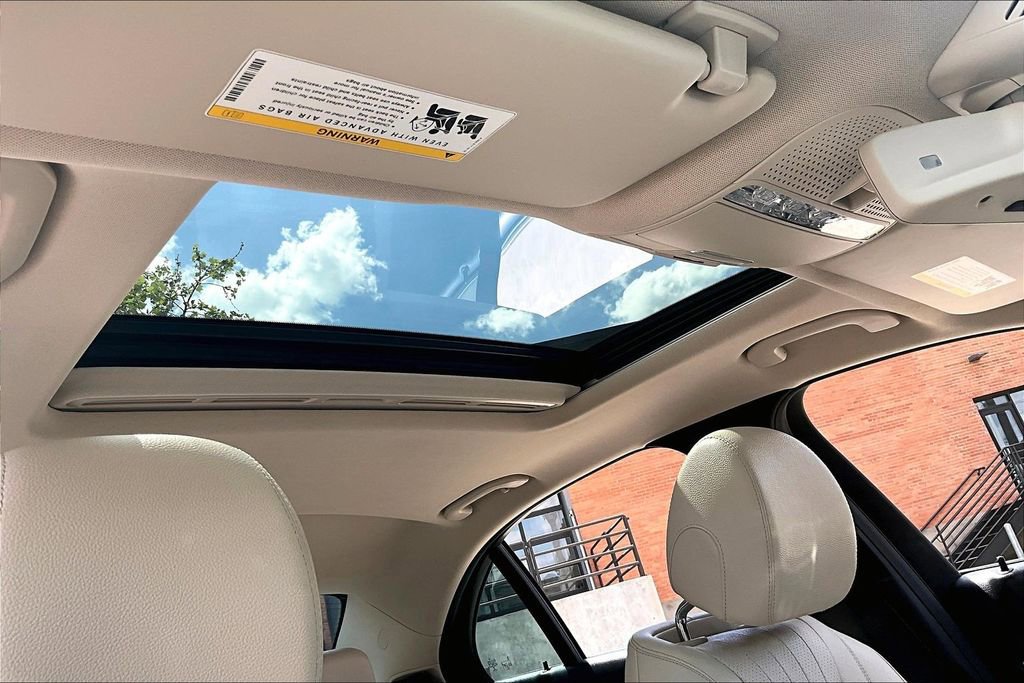 Used 2020 Mercedes-Benz E 350 Sedan image 22