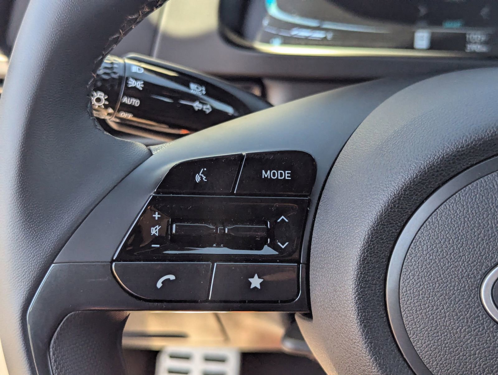 Used 2026 Hyundai Elantra Sport image 28