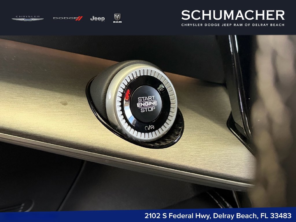 New 2026 Jeep Grand Wagoneer Limited AWD/4WD image 17