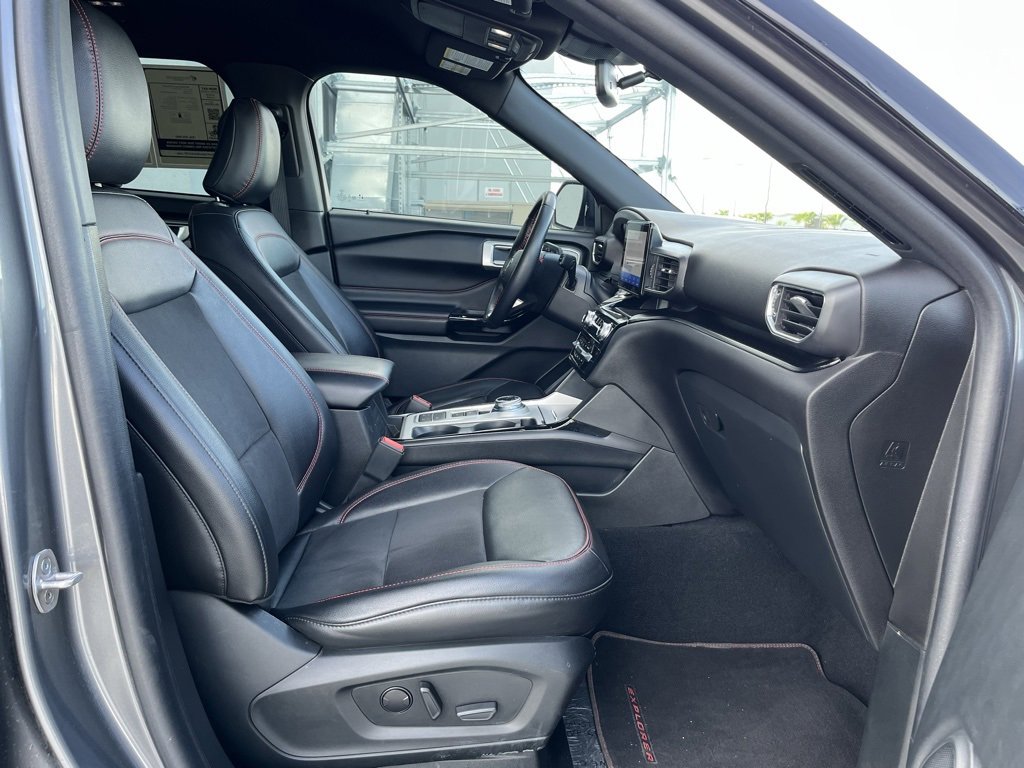 Used 2023 Ford Explorer ST-Line w/ Class IV Trailer Tow Package image 22