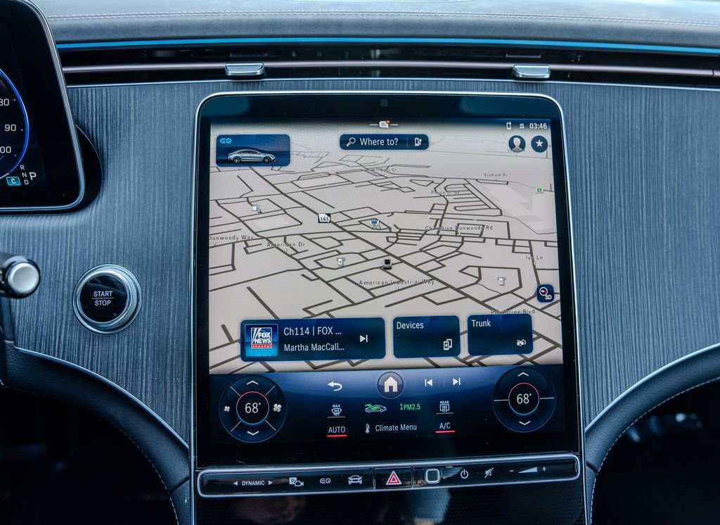 Used 2023 Mercedes-Benz EQE 350+ 4MATIC Sedan w/ Exclusive Trim Package image 10