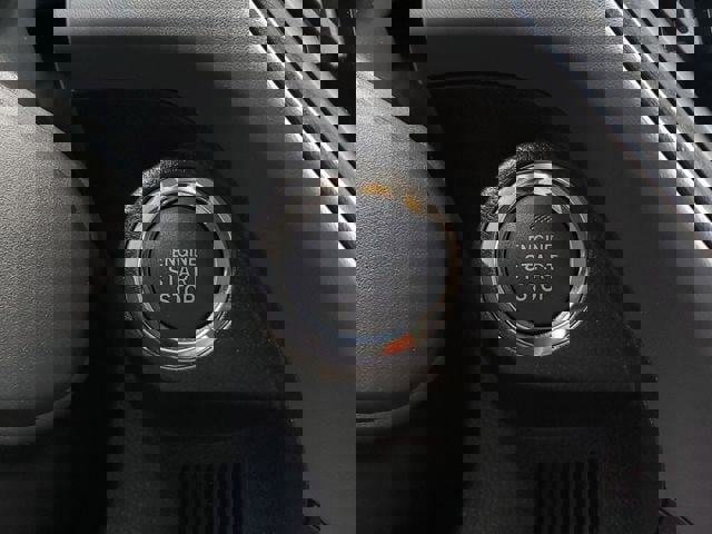 New 2025 Subaru Crosstrek 2.5i Limited w/ Crosstrek Mirror Package image 35