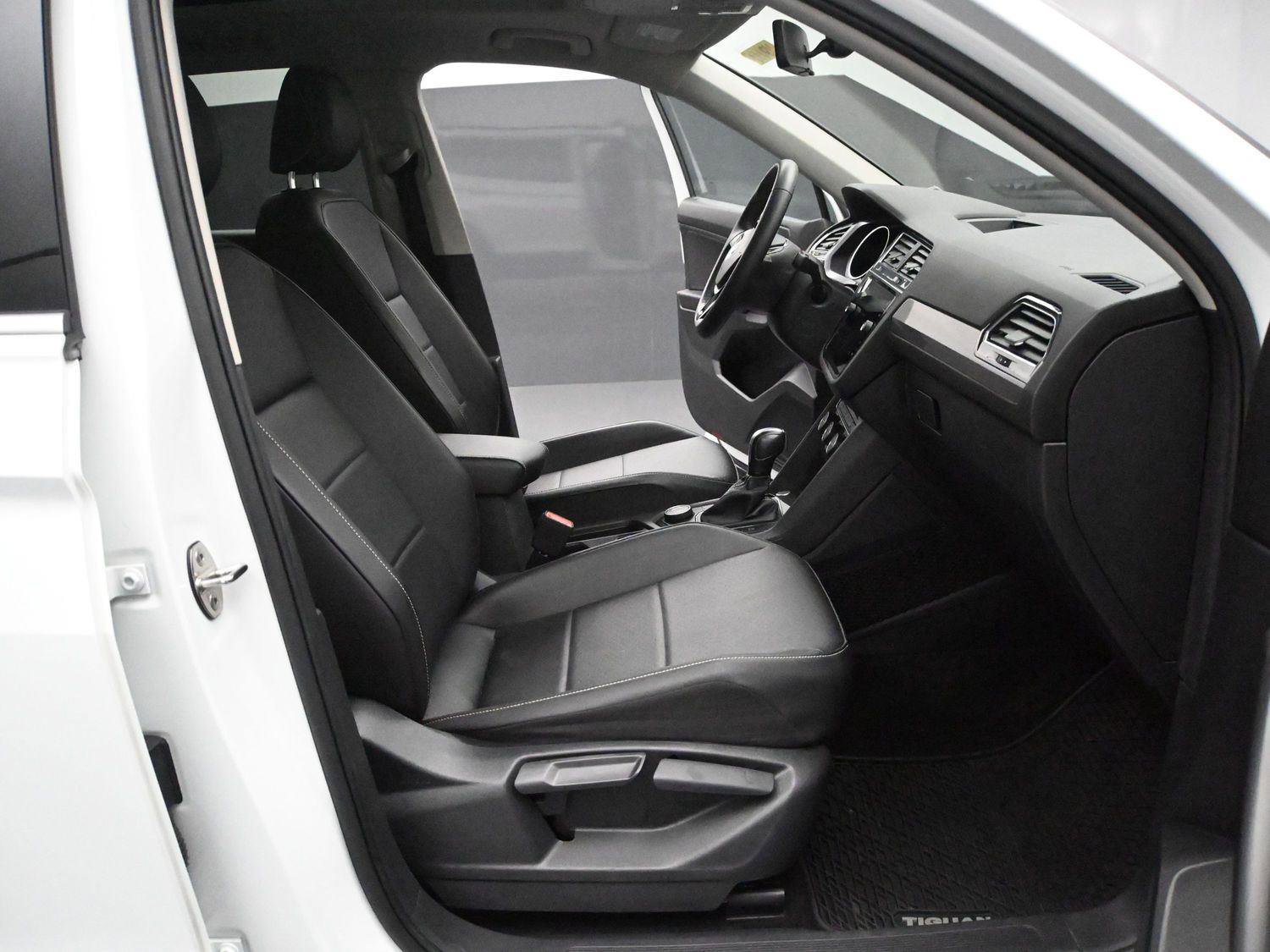 New 2026 Volkswagen Jetta GLI Autobahn FWD image 16