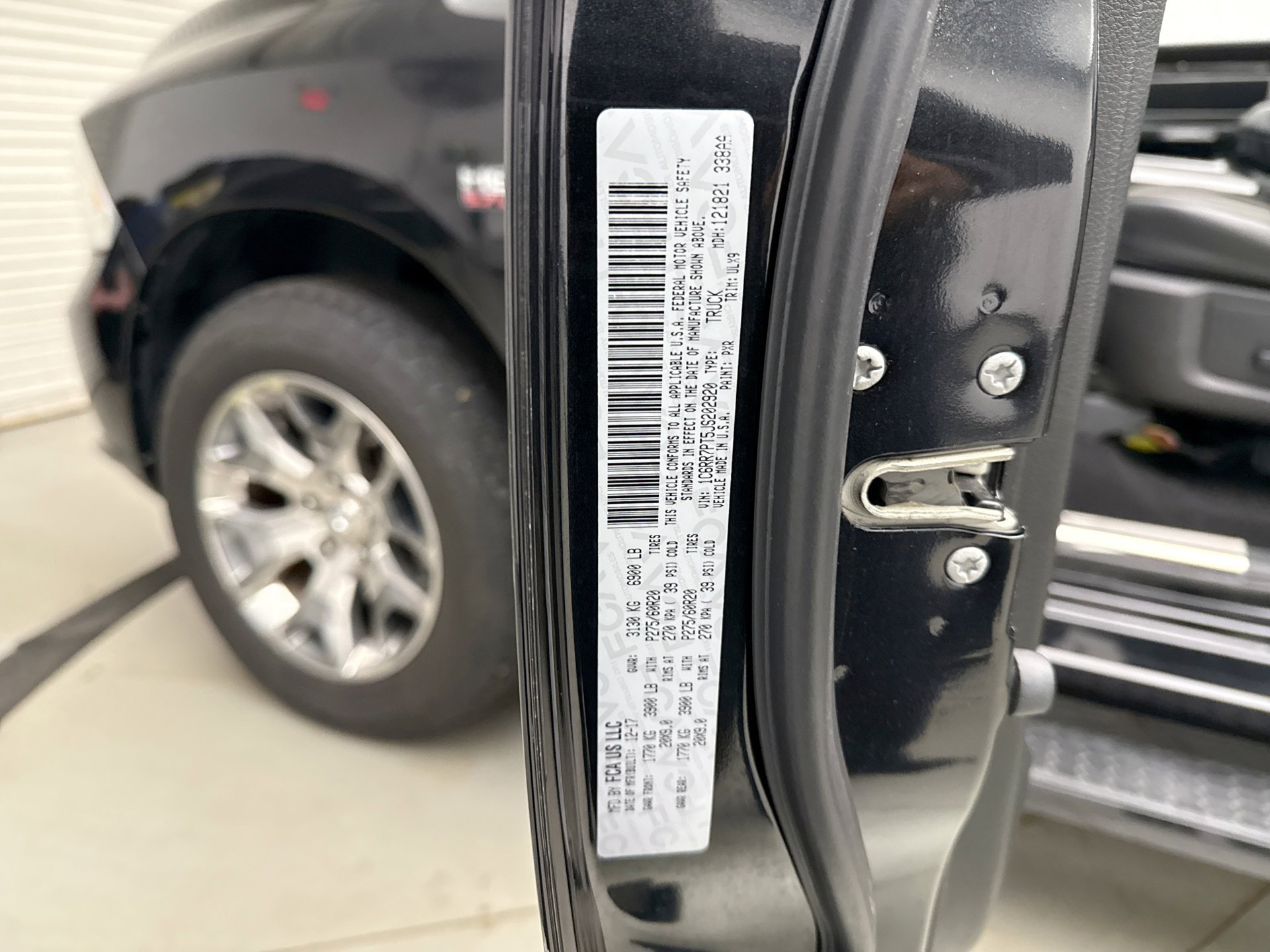 Used 2018 RAM 1500 Limited image 22