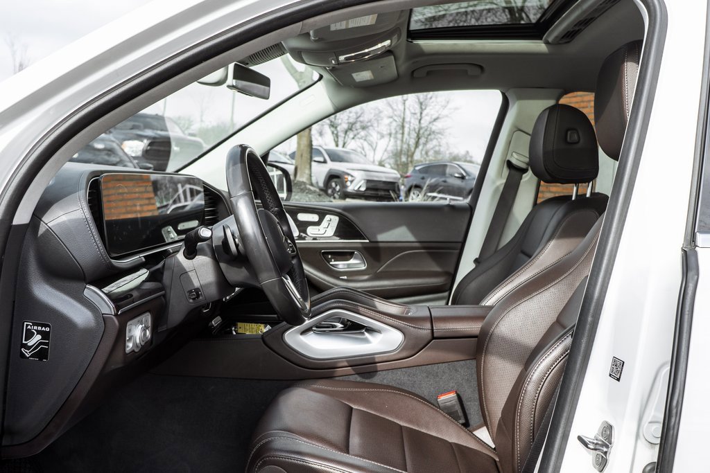 Used 2020 Mercedes-Benz GLS 450 4MATIC image 33