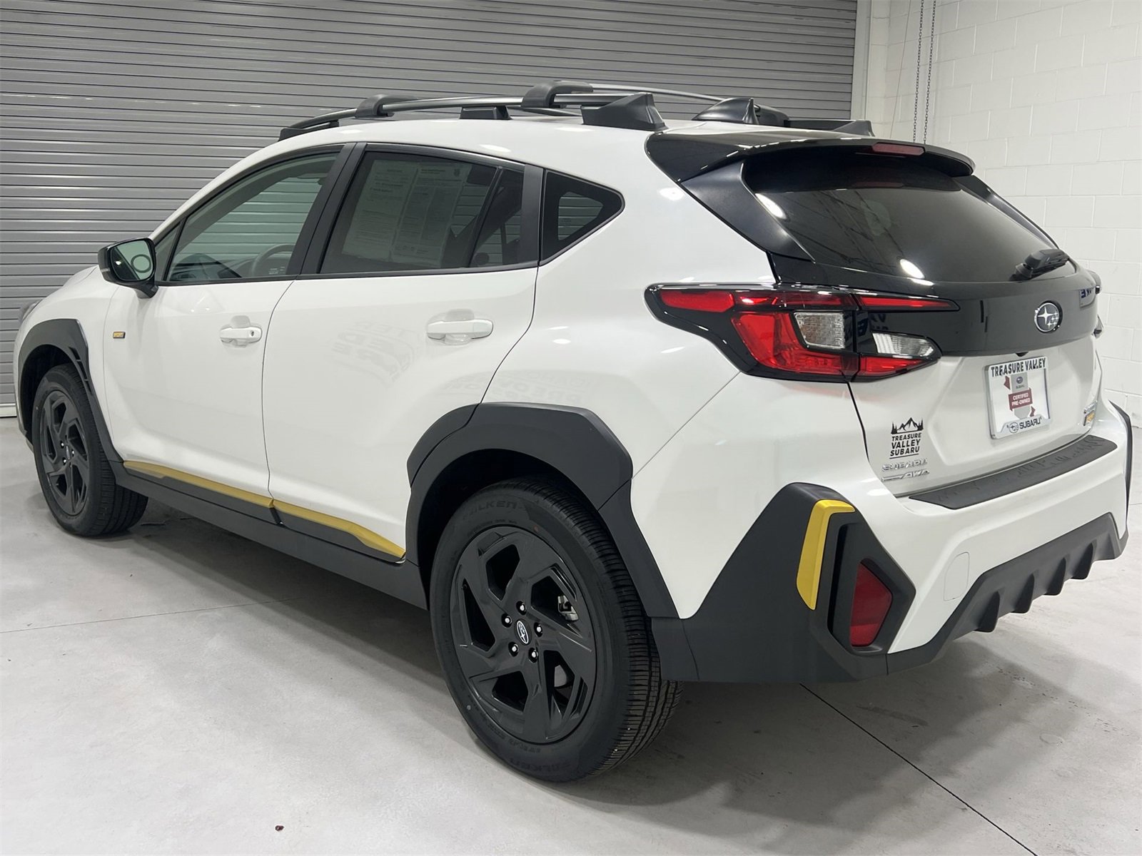 Certified 2025 Subaru Crosstrek 2.5i Sport w/ Crosstrek Mirror Package image 6