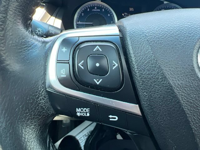 Used 2015 Toyota Camry XLE w/ Advanced Technology Package FWD image 19