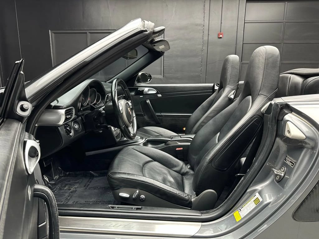 Used 2008 Porsche 911 Turbo AWD/4WD image 18